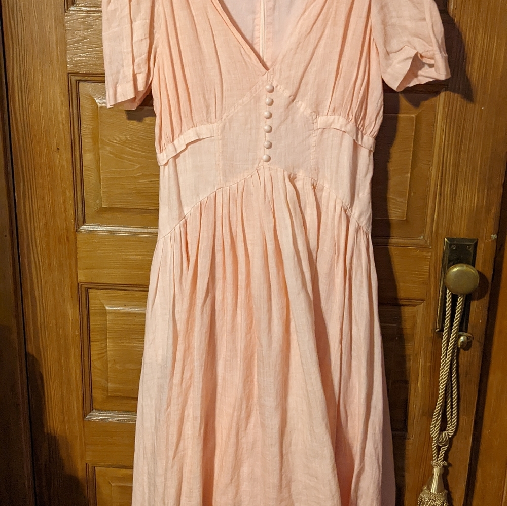 Pink dress from Linennaive